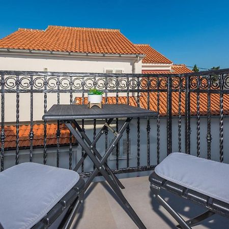 Apartment Spanic 1 Vir Bagian luar foto