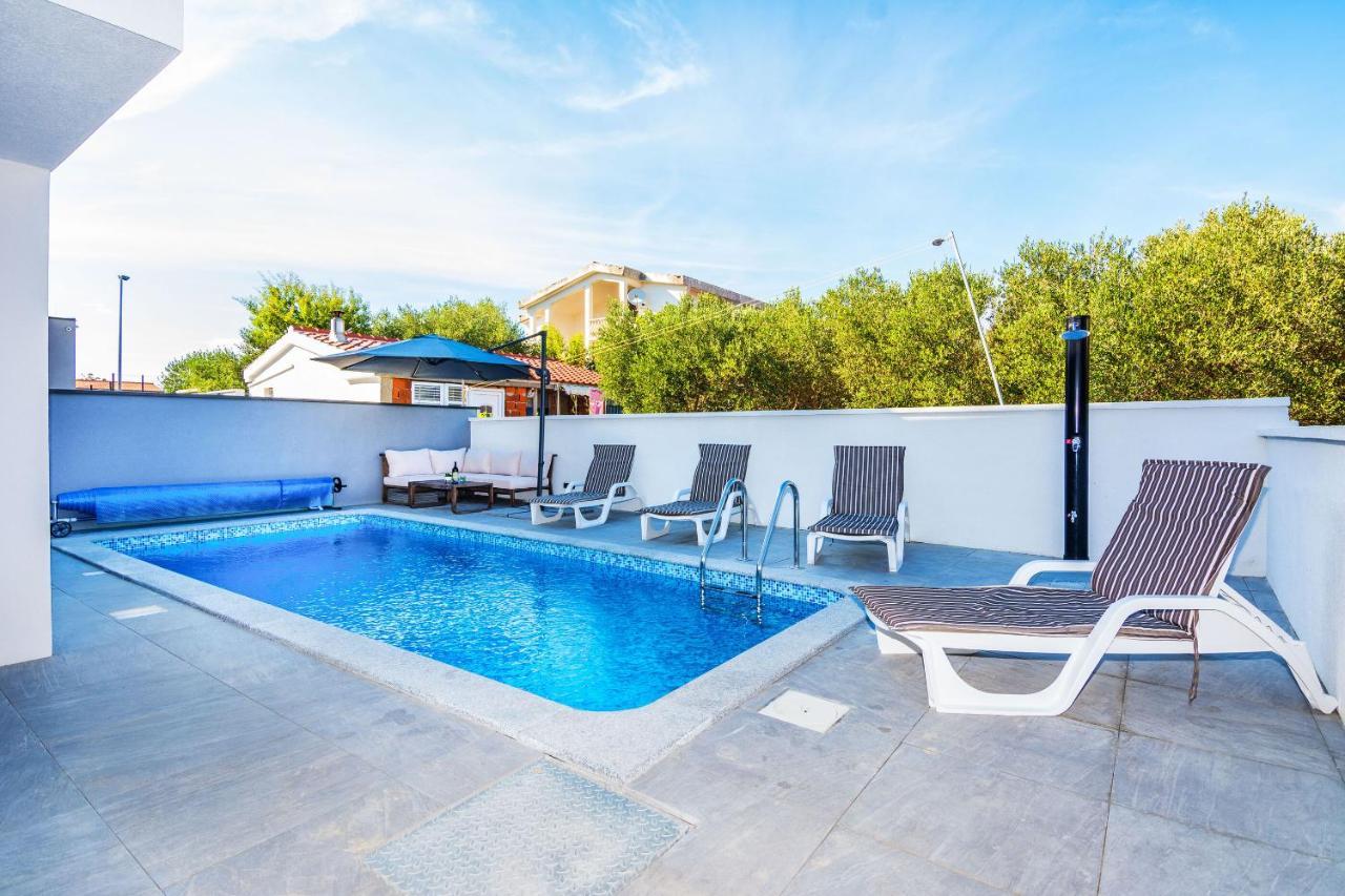 Apartment Spanic 1 Vir Bagian luar foto